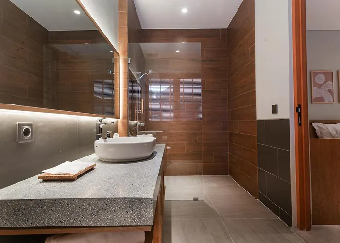 Renjana Boutique By Premier Hospitality Hotel 5*