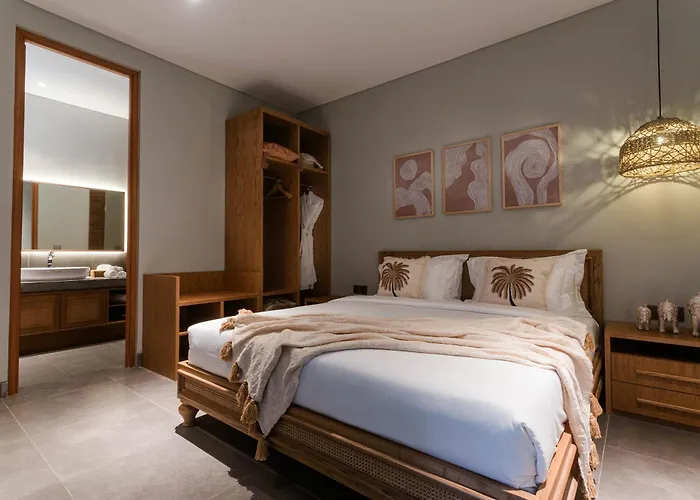 Renjana Boutique By Premier Hospitality Hotel 5*